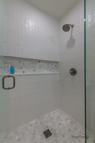 1117 W Monroe Street 8, Chicago, IL 60607