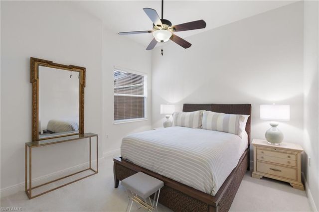 3053 Aviamar CIR 8-102, Naples, FL 34114