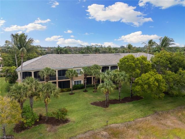 3053 Aviamar CIR 8-102, Naples, FL 34114
