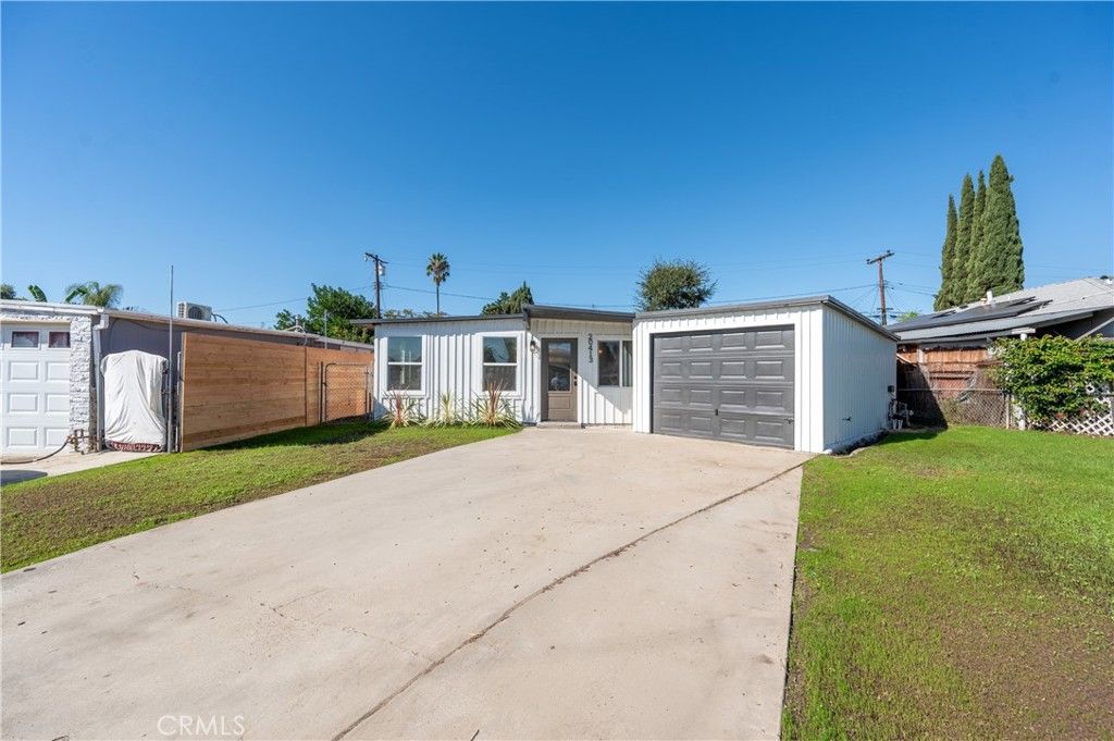 20413 Clarkdale, Lakewood, CA 90715