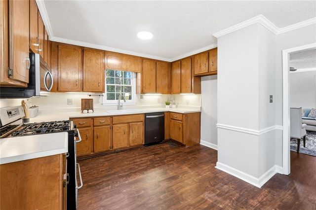 309 Mariner Circle, Woodstock, GA 30189