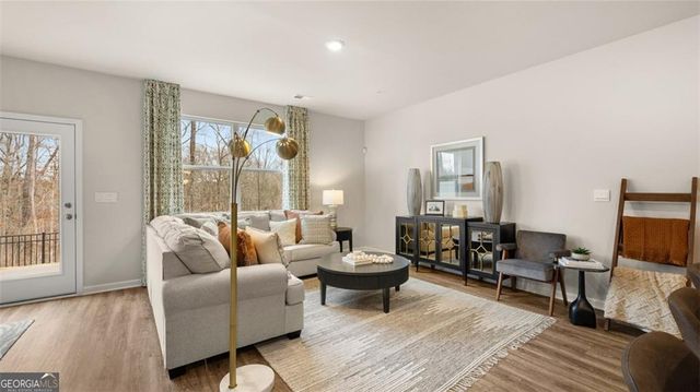 233 Sound Circle, Stockbridge, GA 30281