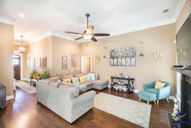 104 Prince Plaza Drive, Bonaire, GA 31005