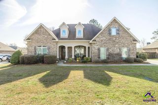 104 Prince Plaza Drive, Bonaire, GA 31005