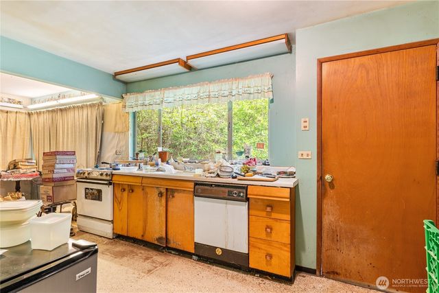 10434 22nd Avenue SW, Seattle, WA 98146