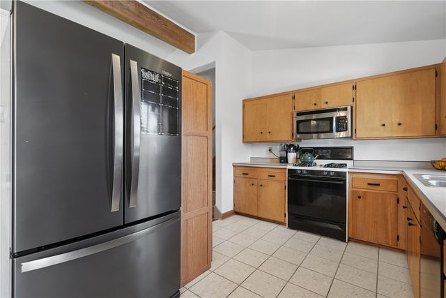 2790 15th Avenue, Marion, IA 52302