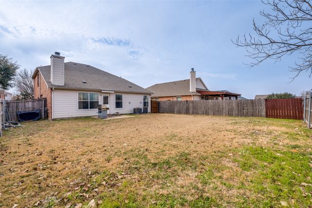 8613 Wagon Trail, Cross Roads, TX 76227