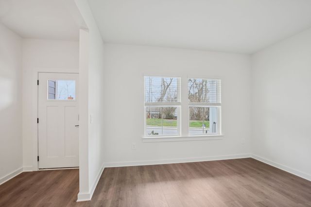 110 Vanguard Drive, La Vergne, TN 37086