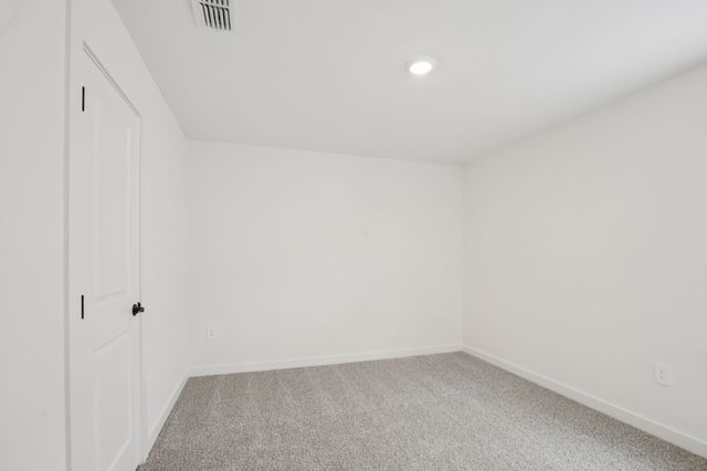 110 Vanguard Drive, La Vergne, TN 37086