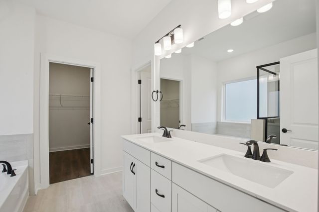 110 Vanguard Drive, La Vergne, TN 37086