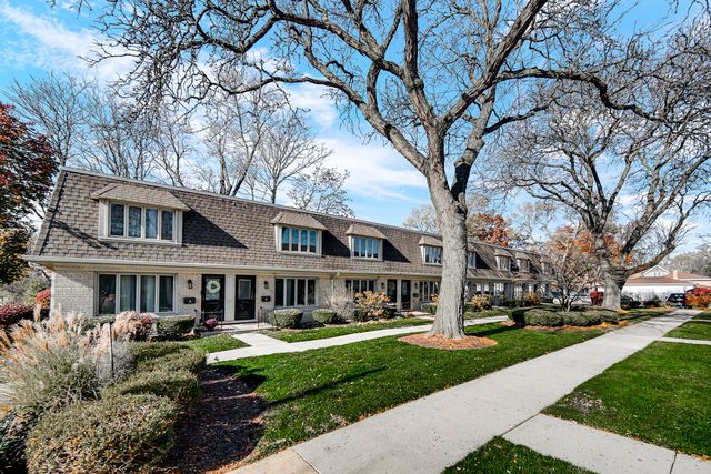 2150 W 111th Street B, Chicago, IL 60643