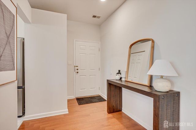 3151 Cypress Court, Middlesex, NJ 08852