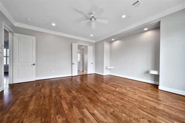 3002 Mid Lane, Houston, TX 77027