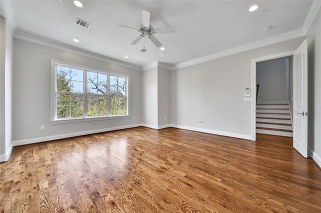 3002 Mid Lane, Houston, TX 77027