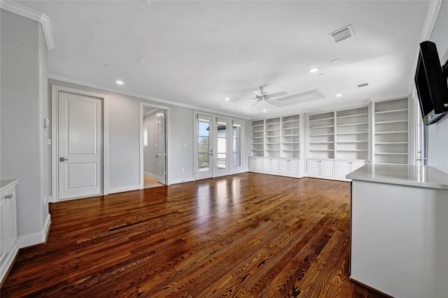 3002 Mid Lane, Houston, TX 77027