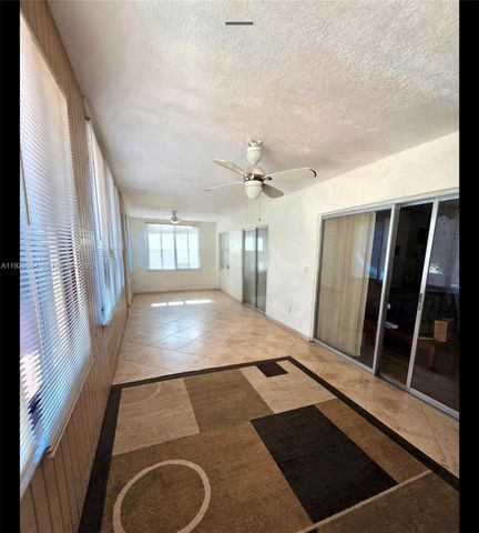 1327 NW 87th Ter, Coral Springs, FL 33071