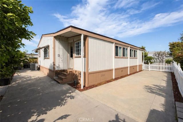 9702 Bolsa 189, Westminster, CA 92683