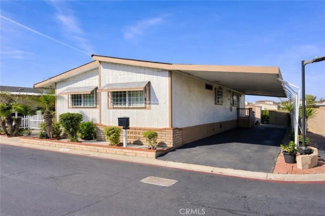 9702 Bolsa 189, Westminster, CA 92683