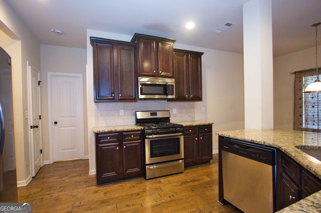 793 Kaitlyn Drive, Loganville, GA 30052
