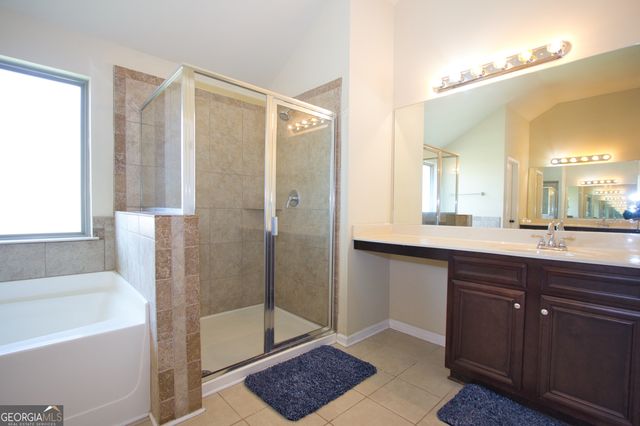 793 Kaitlyn Drive, Loganville, GA 30052