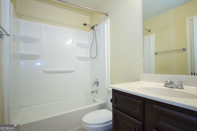 793 Kaitlyn Drive, Loganville, GA 30052