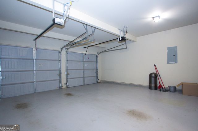 793 Kaitlyn Drive, Loganville, GA 30052