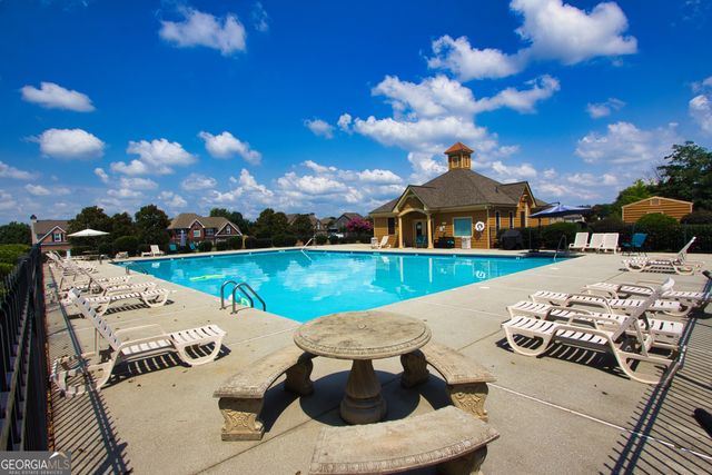 793 Kaitlyn Drive, Loganville, GA 30052