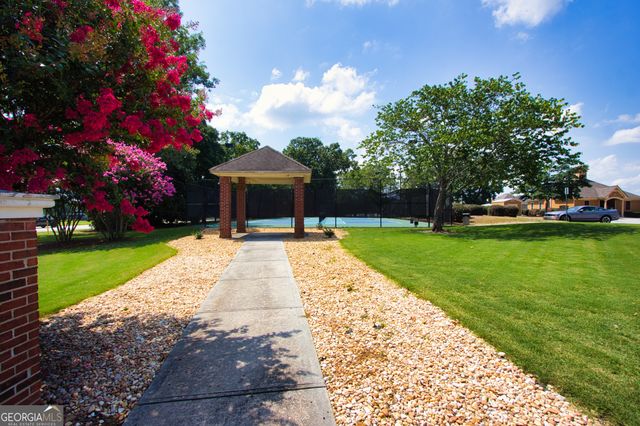 793 Kaitlyn Drive, Loganville, GA 30052