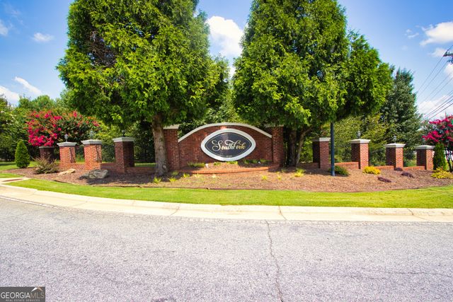 793 Kaitlyn Drive, Loganville, GA 30052