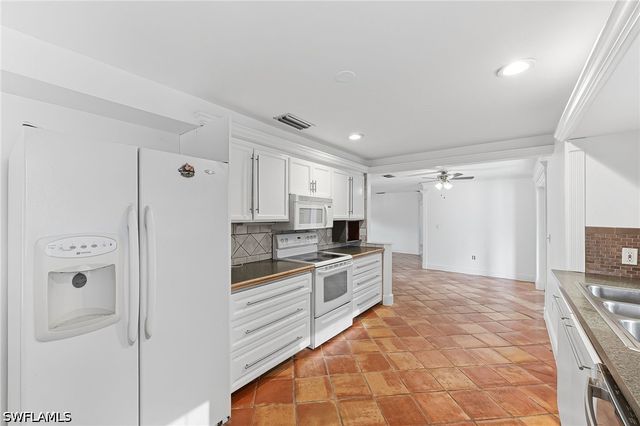 1290 Saint Clair Shores RD, Naples, FL 34104