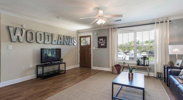 1725 Harvey Mitchell Parkway S 2321, College Station, TX 77840