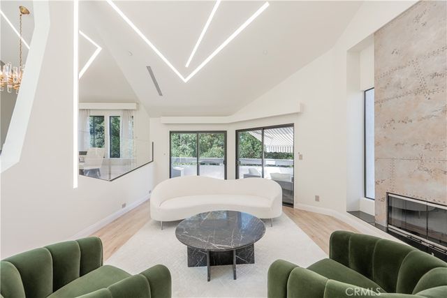 1864 Arvin Drive, Glendale, CA 91208