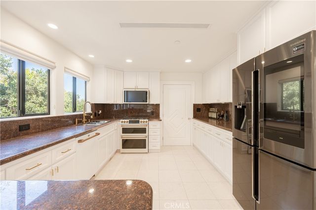 1864 Arvin Drive, Glendale, CA 91208