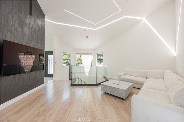 1864 Arvin Drive, Glendale, CA 91208