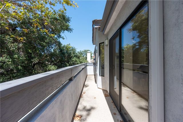 1864 Arvin Drive, Glendale, CA 91208