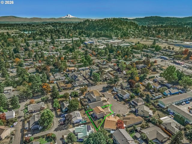 17543 Se SHERMAN Ct, Portland, OR 97233