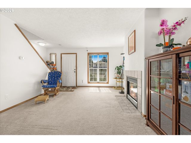 17543 Se SHERMAN Ct, Portland, OR 97233