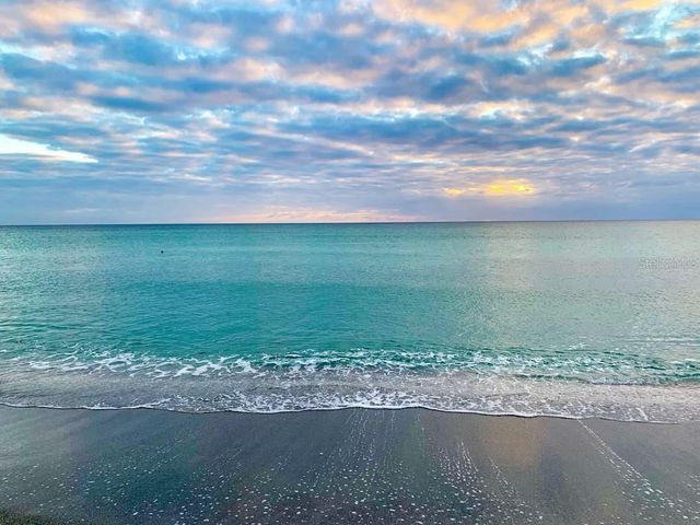 561 GULF BAY ROAD, Longboat Key, FL 34228
