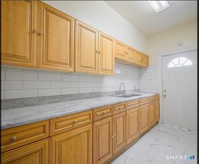 20 5th Street Right side, Ansonia, CT 06401