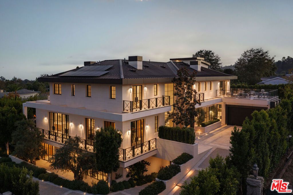 721 N Bonhill Road, Los Angeles, CA 90049 — exterior