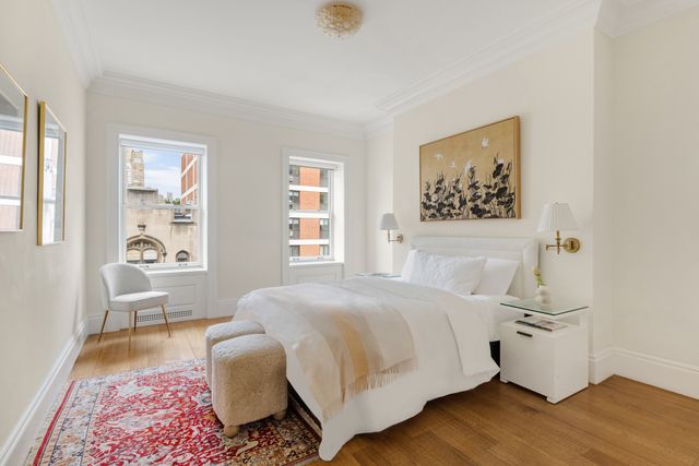 40 E 73rd Street, New York City, NY 10021