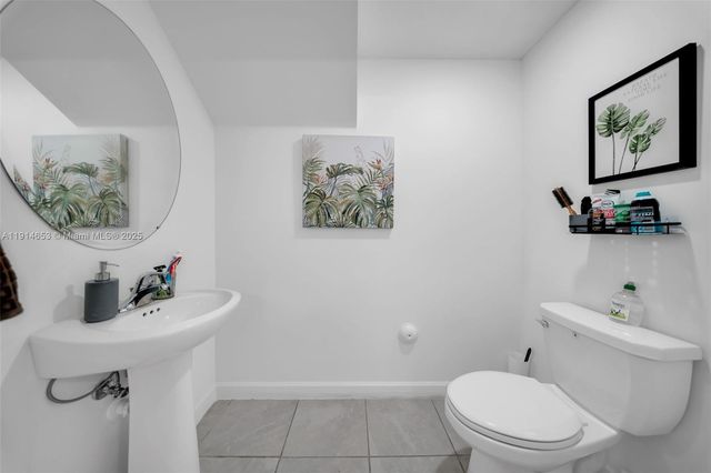 12960 NW 22nd Pl, Miami, FL 33167