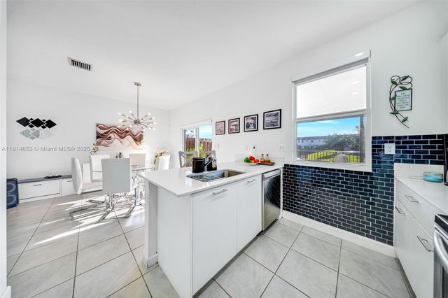 12960 NW 22nd Pl, Miami, FL 33167