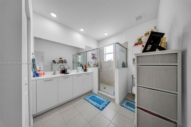 12960 NW 22nd Pl, Miami, FL 33167