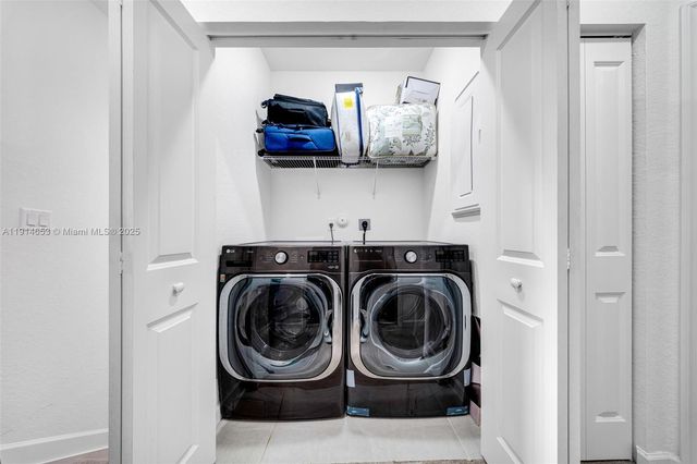 12960 NW 22nd Pl, Miami, FL 33167