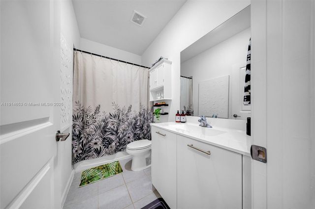 12960 NW 22nd Pl, Miami, FL 33167