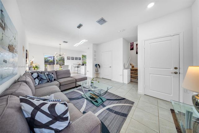 12960 NW 22nd Pl, Miami, FL 33167