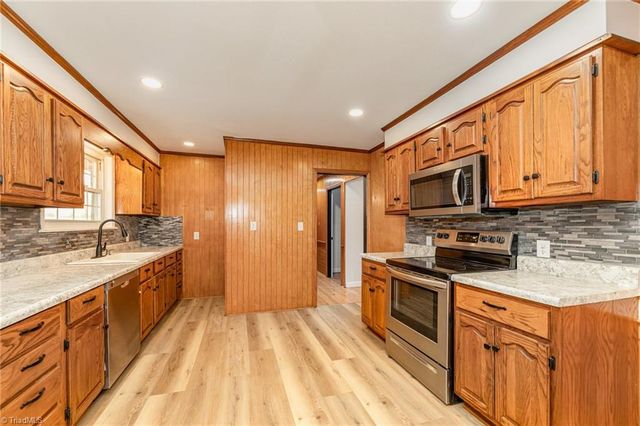 5012 Sitka Road, Walkertown, NC 27051