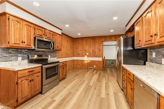 5012 Sitka Road, Walkertown, NC 27051