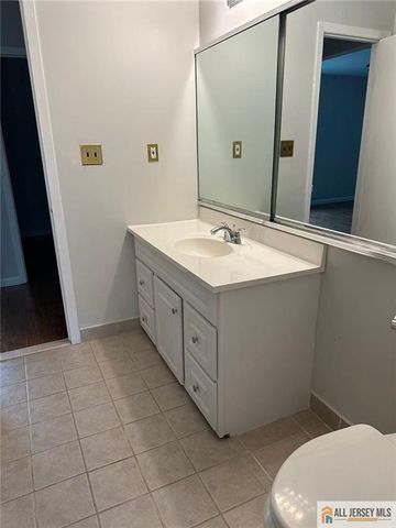 156 Nathan Drive, North Brunswick, NJ 08902